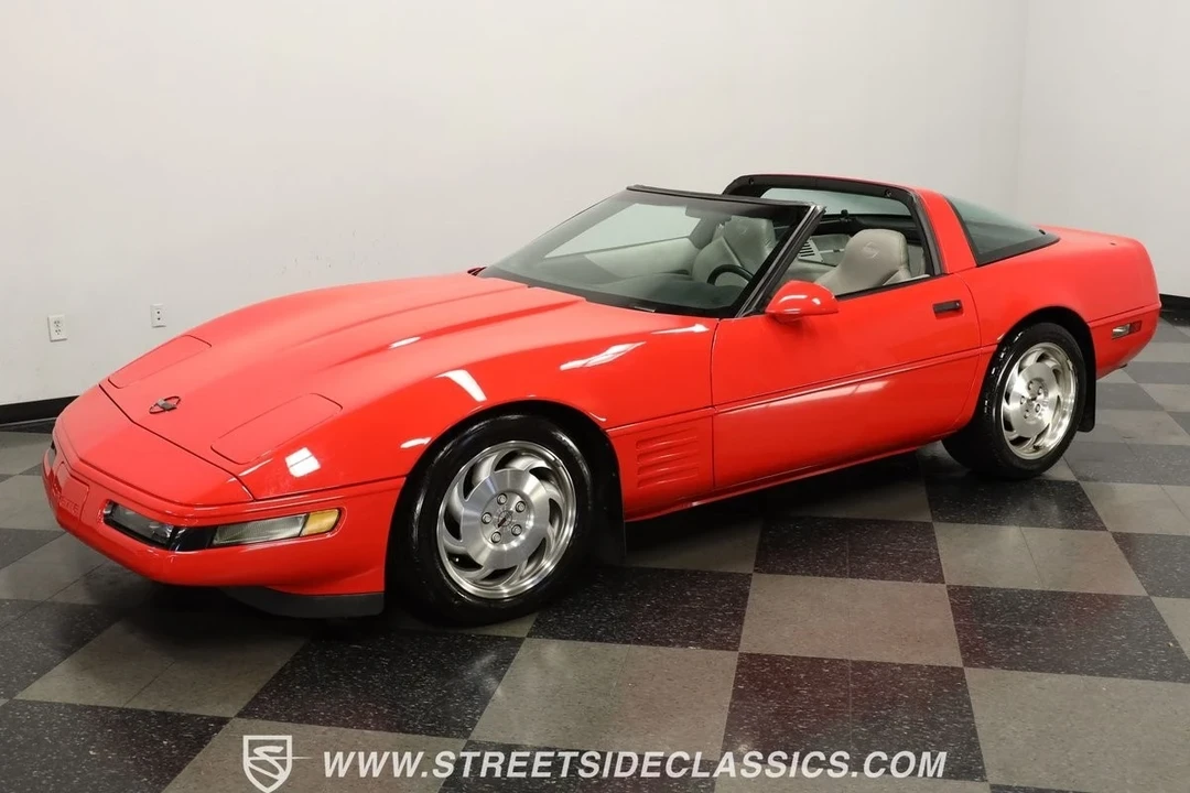 1994 Chevrolet Corvette C4 - Image 6 of 12