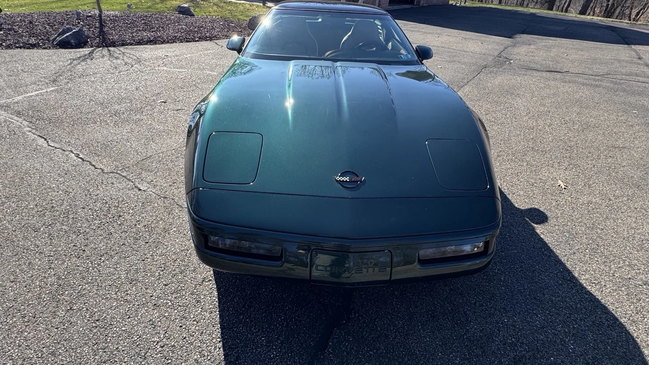 1994 Chevrolet Corvette C4 - Image 2 of 21