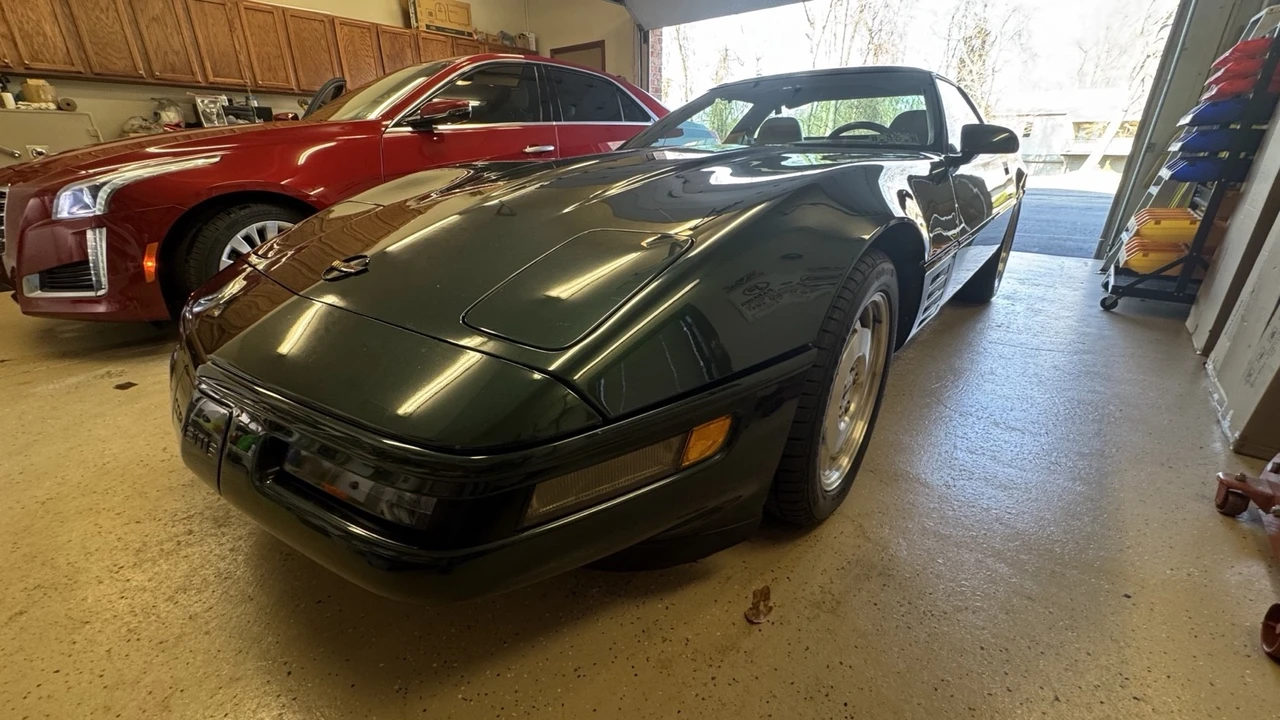 1994 Chevrolet Corvette C4 - Image 8 of 21