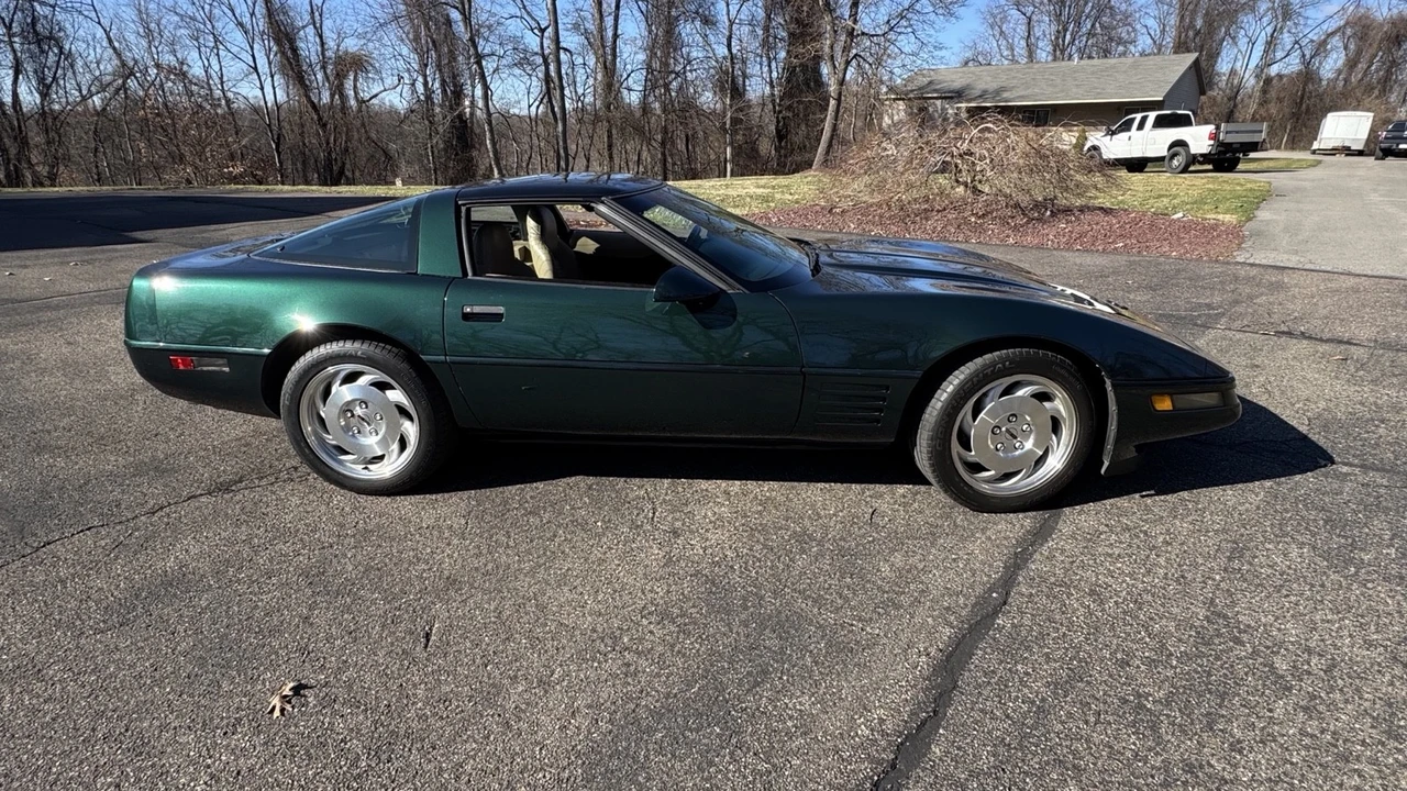 1994 Chevrolet Corvette C4 - Image 7 of 21