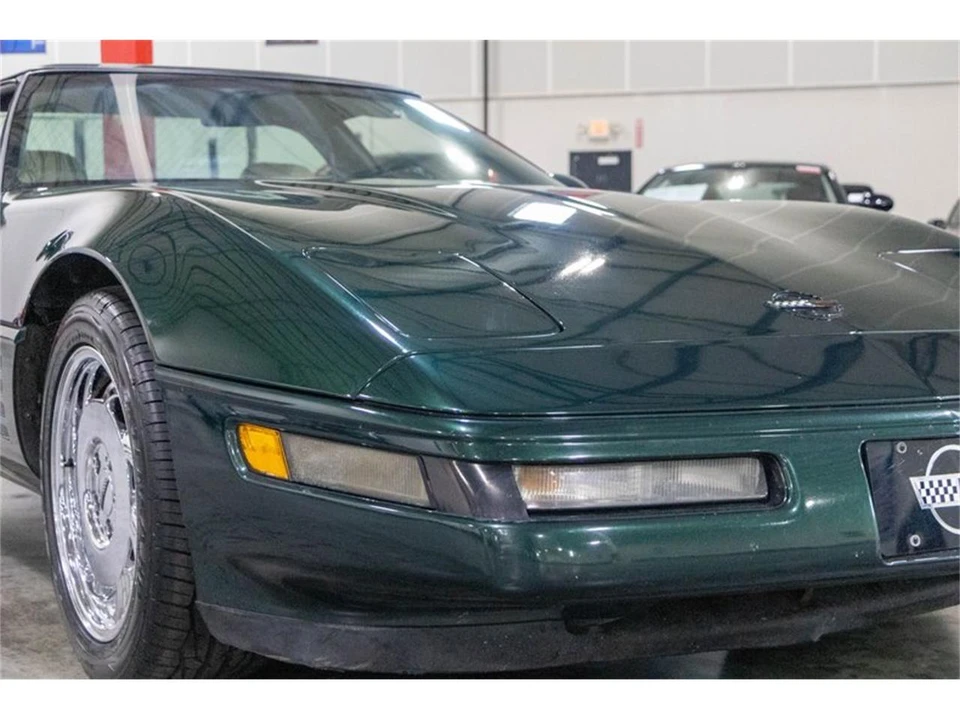 1994 Chevrolet Corvette C4 - Image 26 of 31