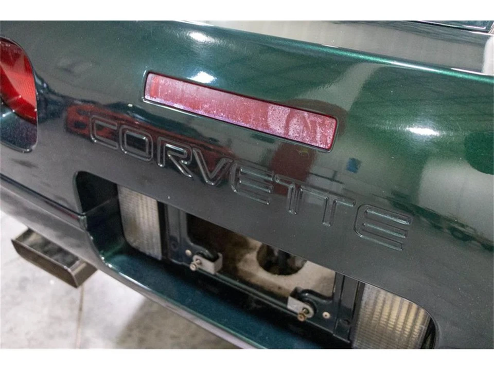 1994 Chevrolet Corvette C4 - Image 22 of 31