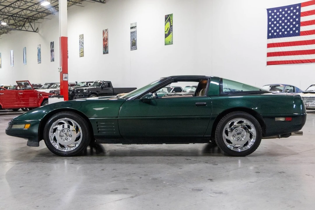 1994 Chevrolet Corvette C4 - Image 3 of 31