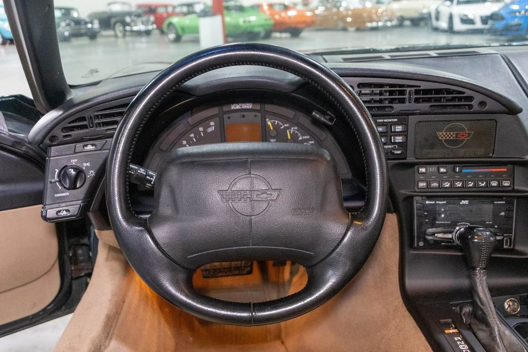 1994 Chevrolet Corvette C4 - Image 11 of 31