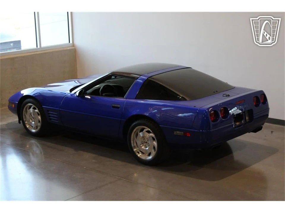 1994 Chevrolet Corvette C4 - Image 19 of 31