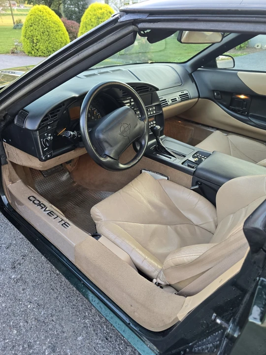1994 Chevrolet Corvette - Image 6 of 11