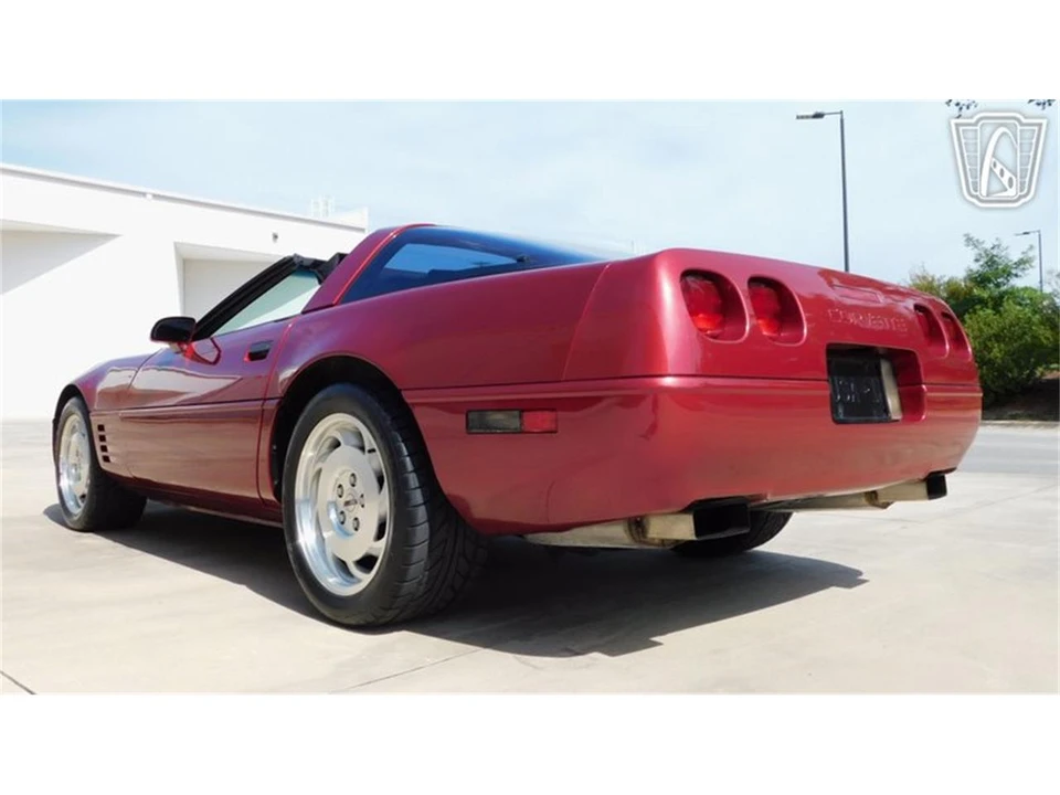 1994 Chevrolet Corvette C4 - Image 17 of 31