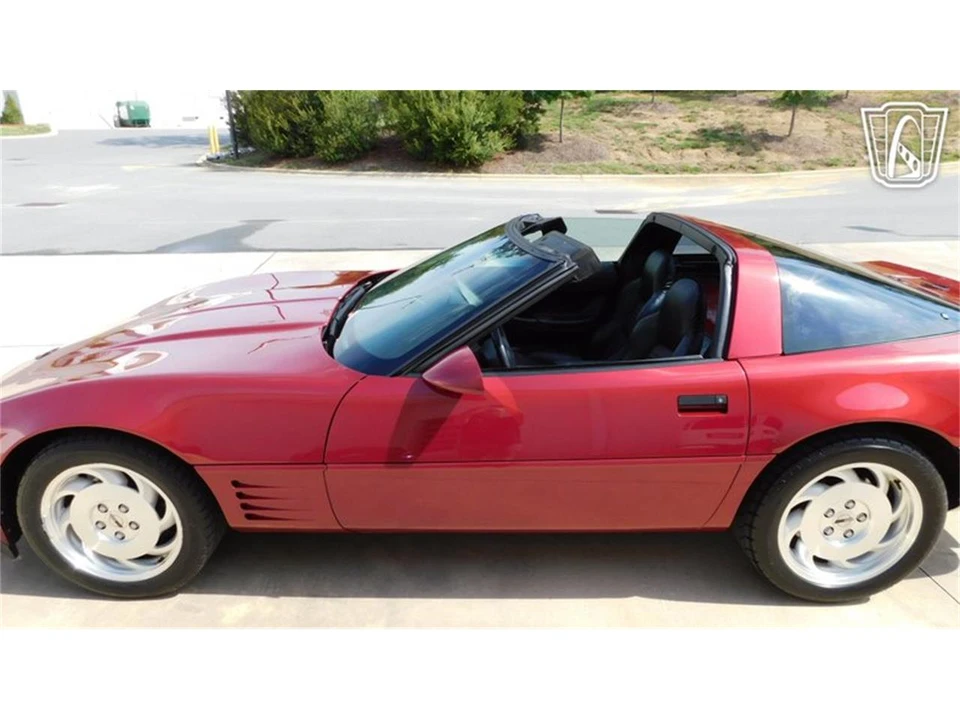 1994 Chevrolet Corvette C4 - Image 13 of 31