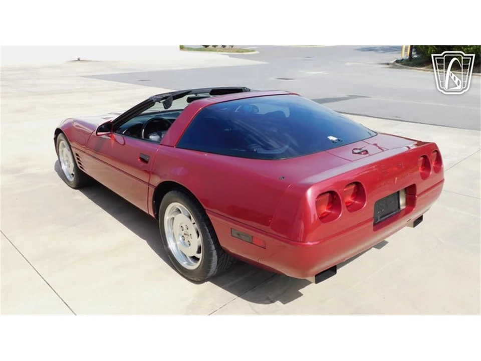 1994 Chevrolet Corvette C4 - Image 19 of 31