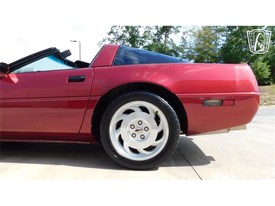 1994 Chevrolet Corvette C4 - Image 14 of 31