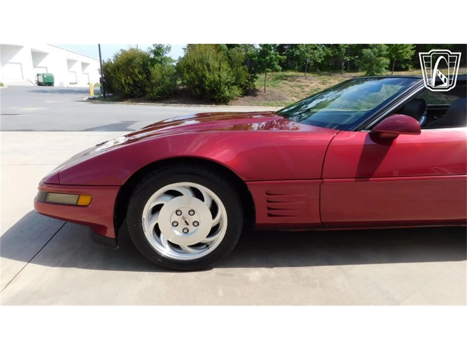 1994 Chevrolet Corvette C4 - Image 9 of 31