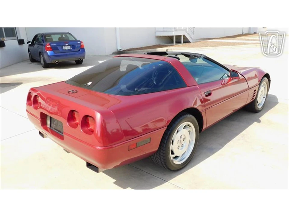 1994 Chevrolet Corvette C4 - Image 25 of 31