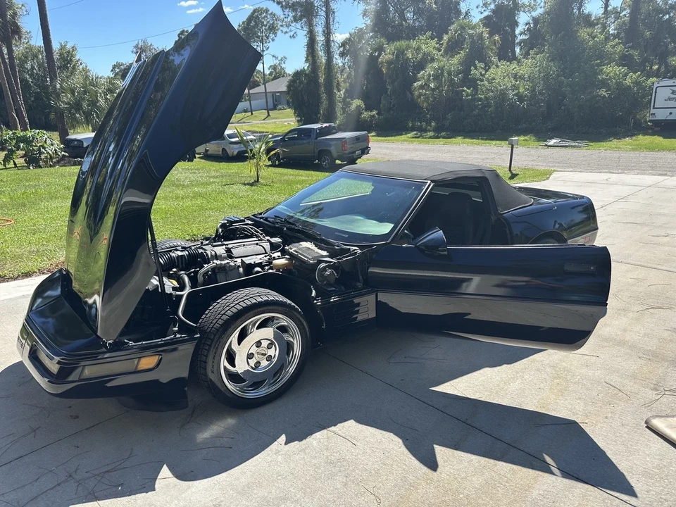 1994 Chevrolet Corvette C4 - Image 6 of 18