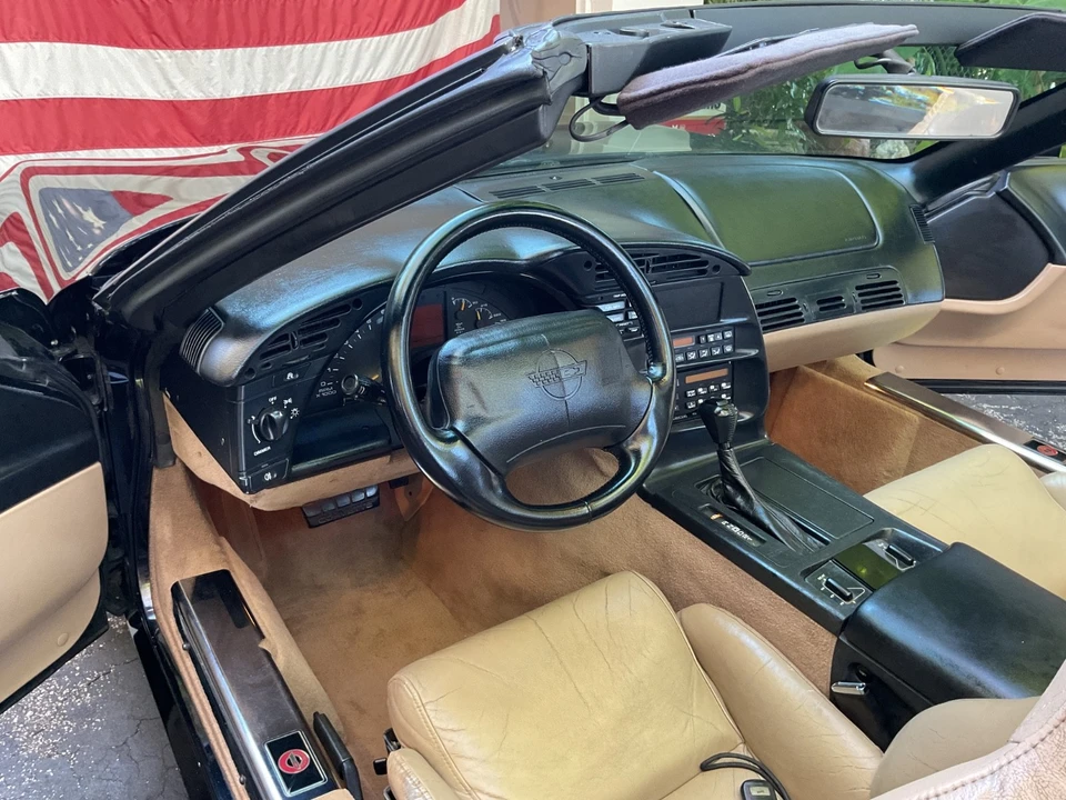 1994 Chevrolet Corvette C4 - Image 12 of 16