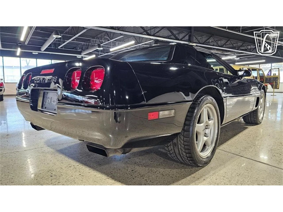 1994 Chevrolet Corvette C4 - Image 11 of 31
