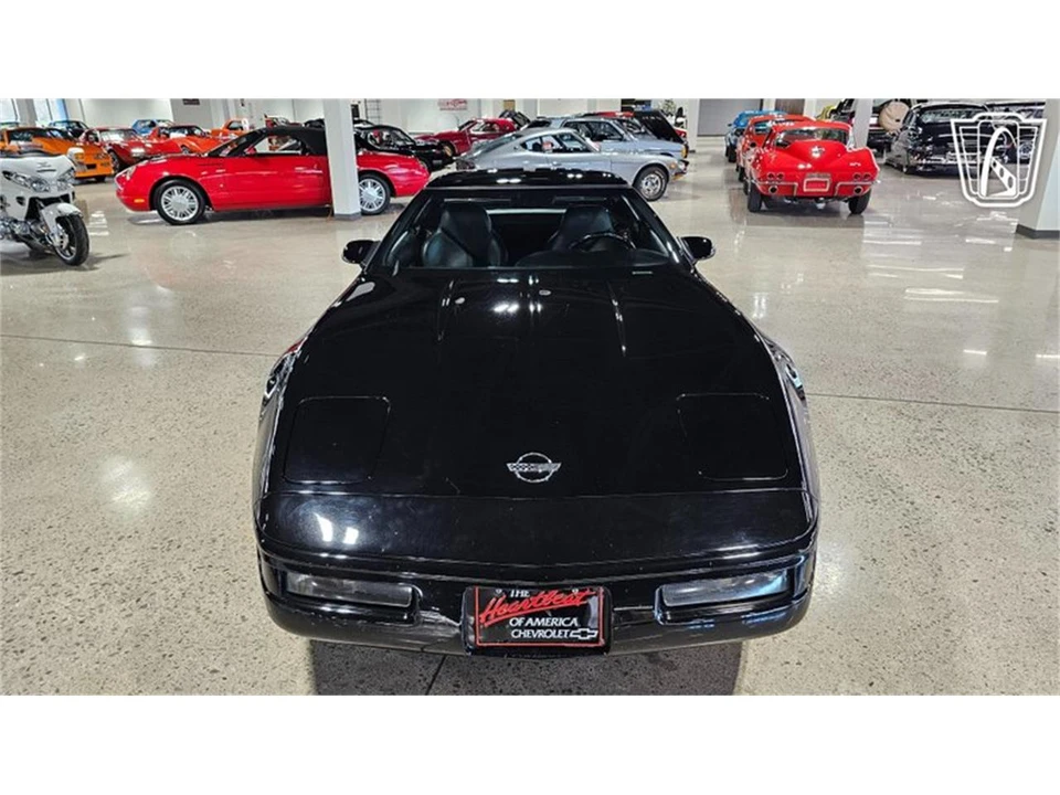 1994 Chevrolet Corvette C4 - Image 16 of 31