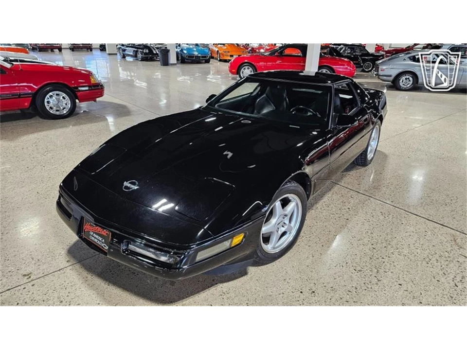 1994 Chevrolet Corvette C4 - Image 2 of 31