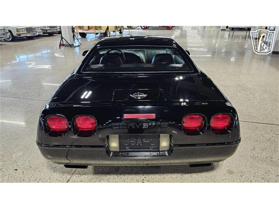 1994 Chevrolet Corvette C4 - Image 8 of 31