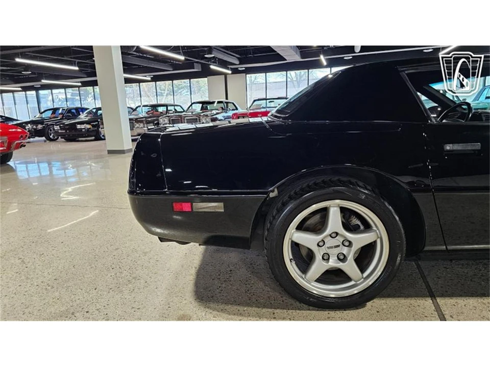 1994 Chevrolet Corvette C4 - Image 23 of 31