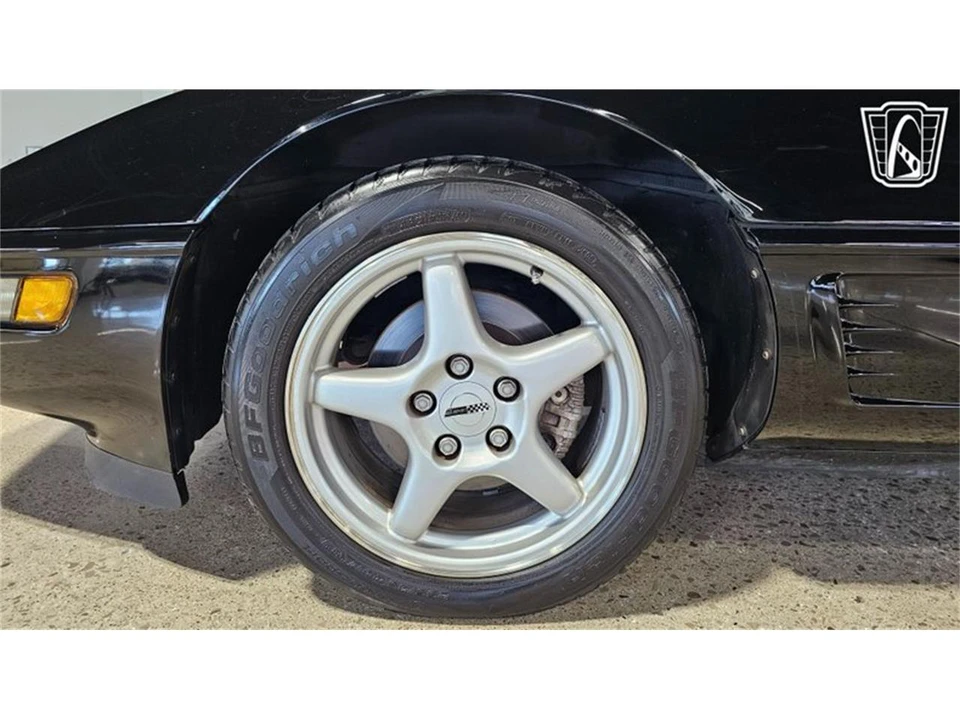 1994 Chevrolet Corvette C4 - Image 24 of 31