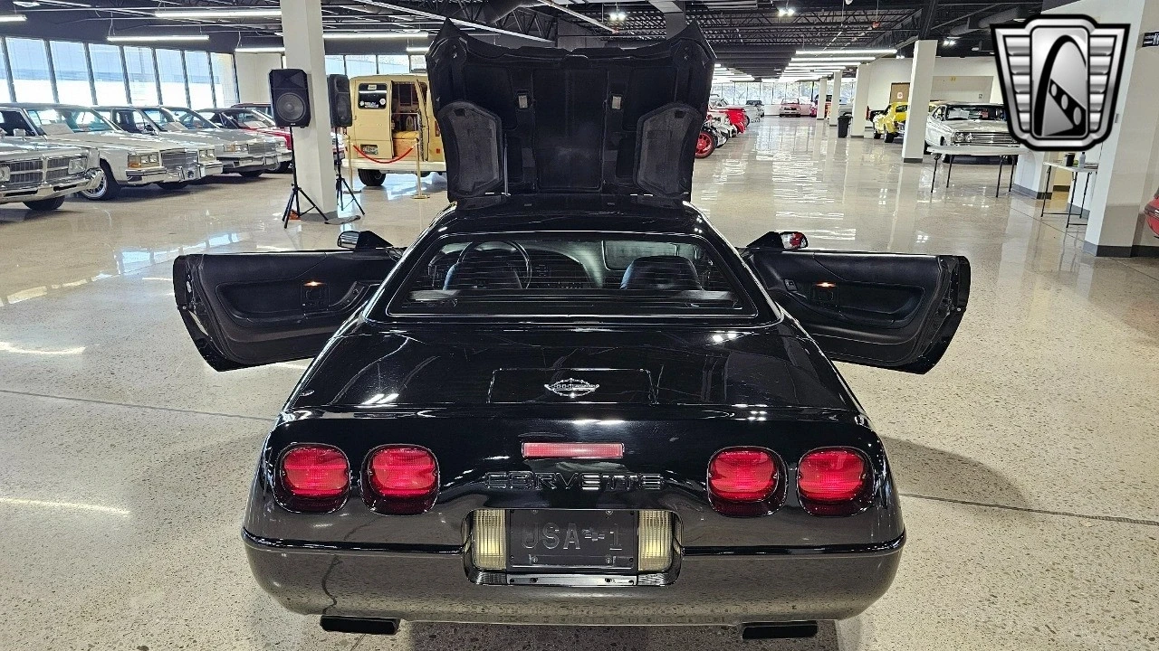 1994 Chevrolet Corvette C4 - Image 19 of 21
