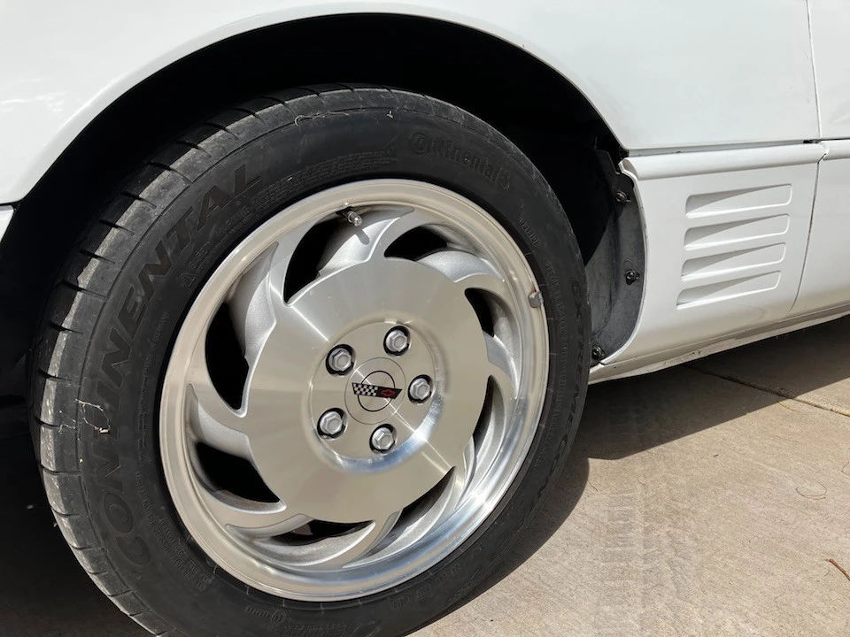 1994 Chevrolet Corvette C4 - Image 12 of 20