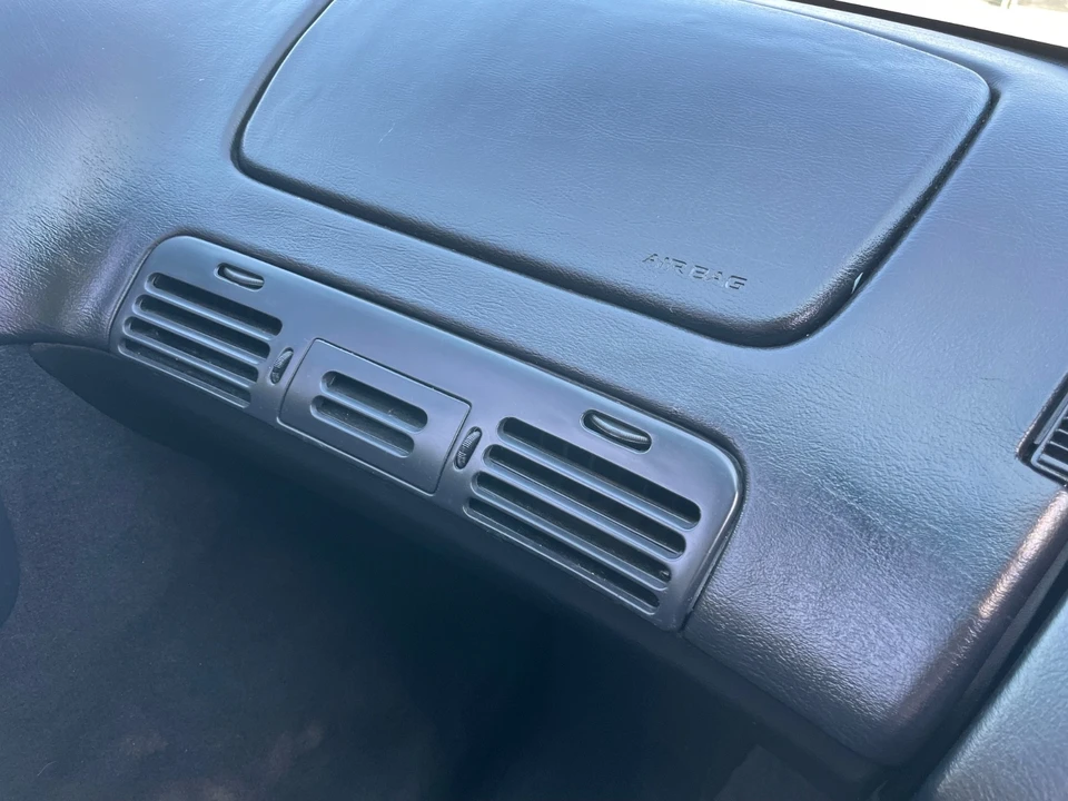 1994 Chevrolet Corvette C4 - Image 26 of 31