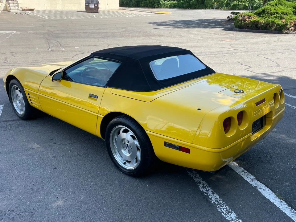 1994 Chevrolet Corvette C4 - Image 14 of 31