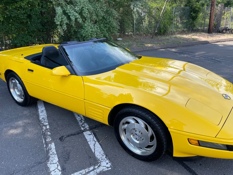 1994 Chevrolet Corvette C4 - Image 18 of 31