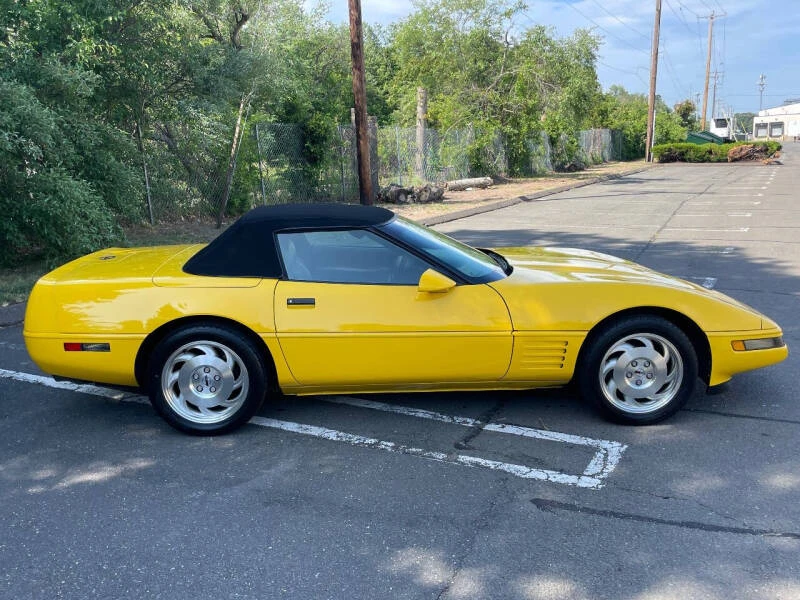 1994 Chevrolet Corvette C4 - Image 22 of 31