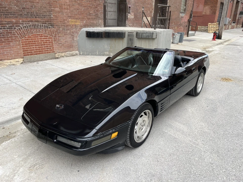 1994 Chevrolet Corvette - Image 2 of 15