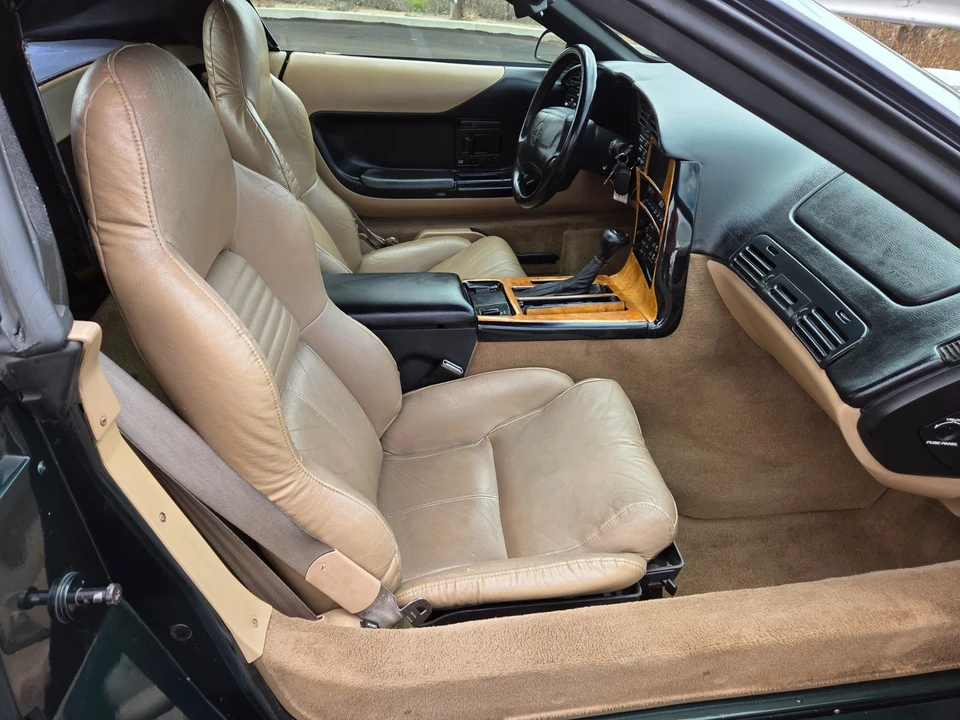 1994 Chevrolet Corvette C4 - Image 22 of 31