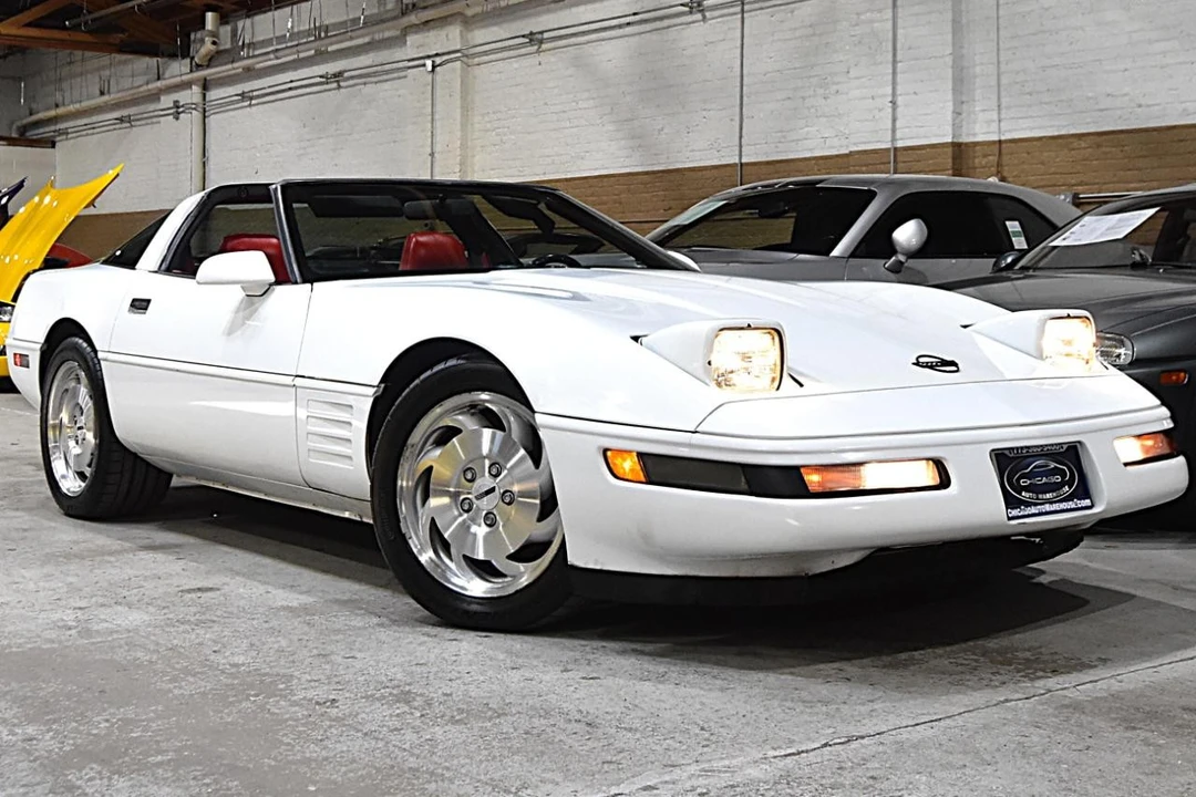 1994 Chevrolet Corvette C4 - Image 3 of 21