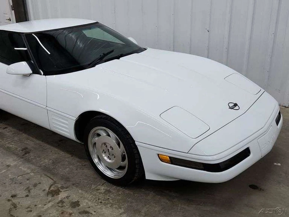 1994 Chevrolet Corvette C4 - Image 9 of 24