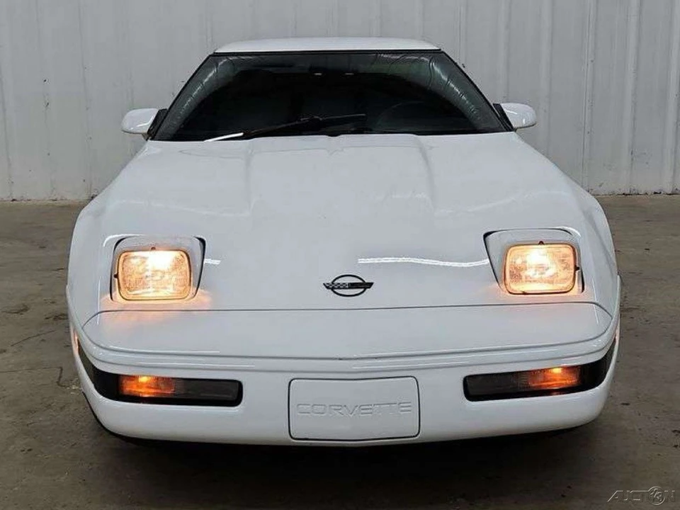1994 Chevrolet Corvette C4 - Image 15 of 24