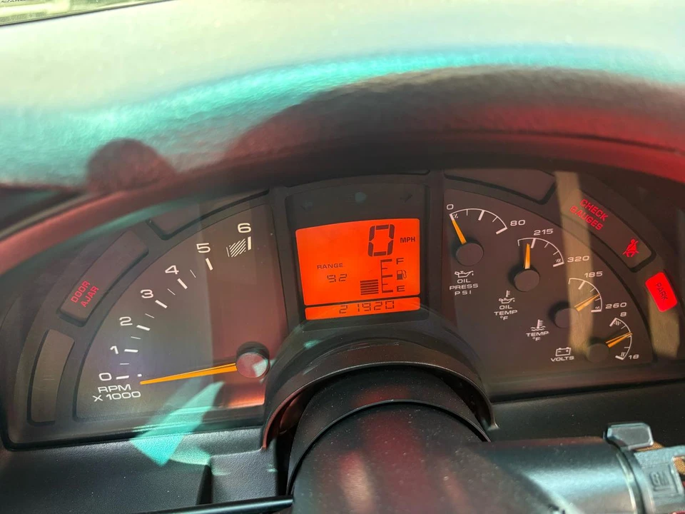 1994 Chevrolet Corvette C4 - Image 13 of 23