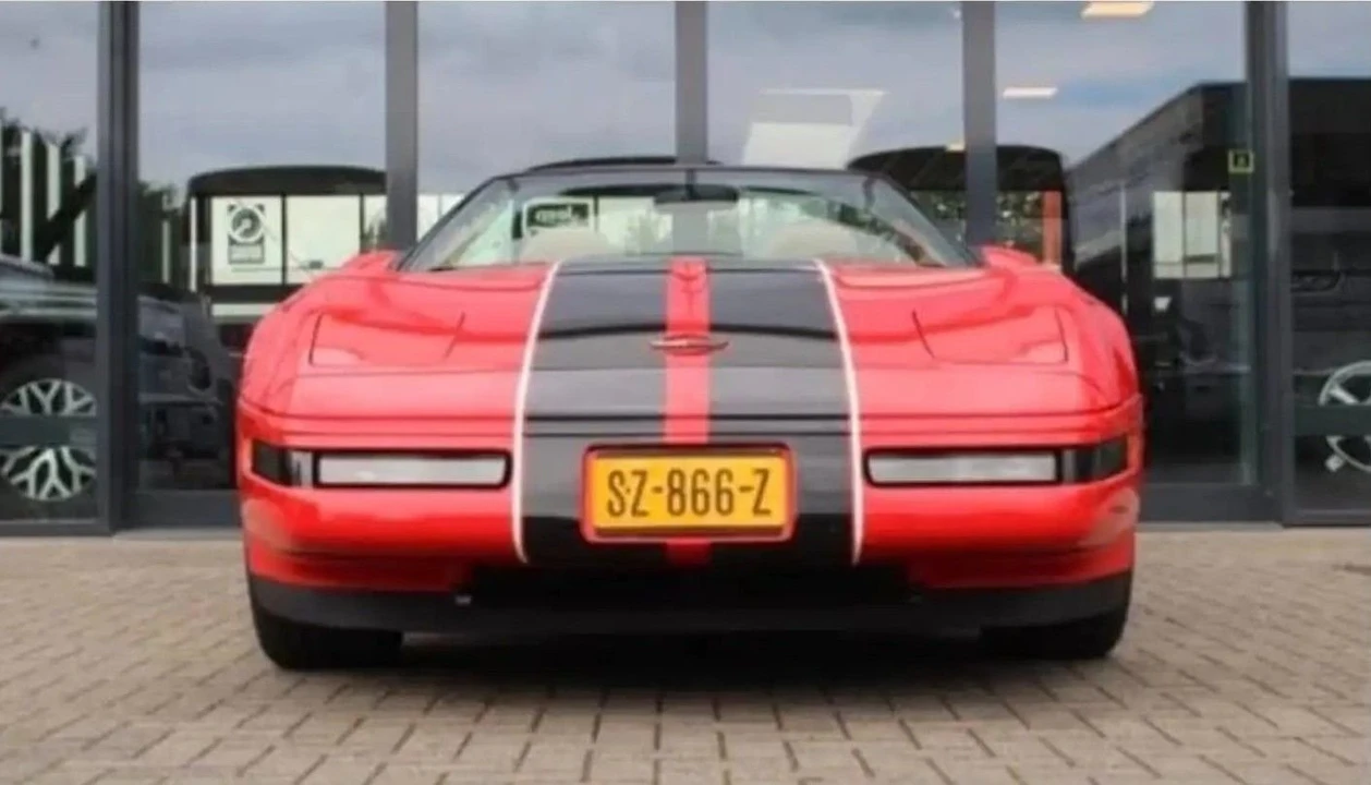 1994 Chevrolet Corvette C4 - Image 2 of 16