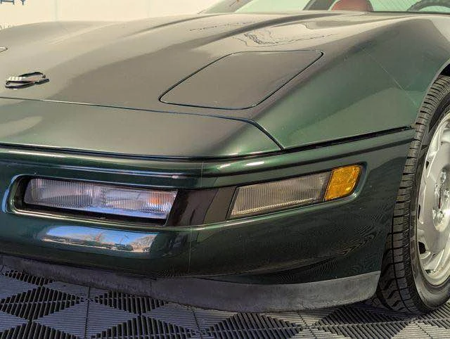 1994 Chevrolet Corvette C4 - Image 2 of 20