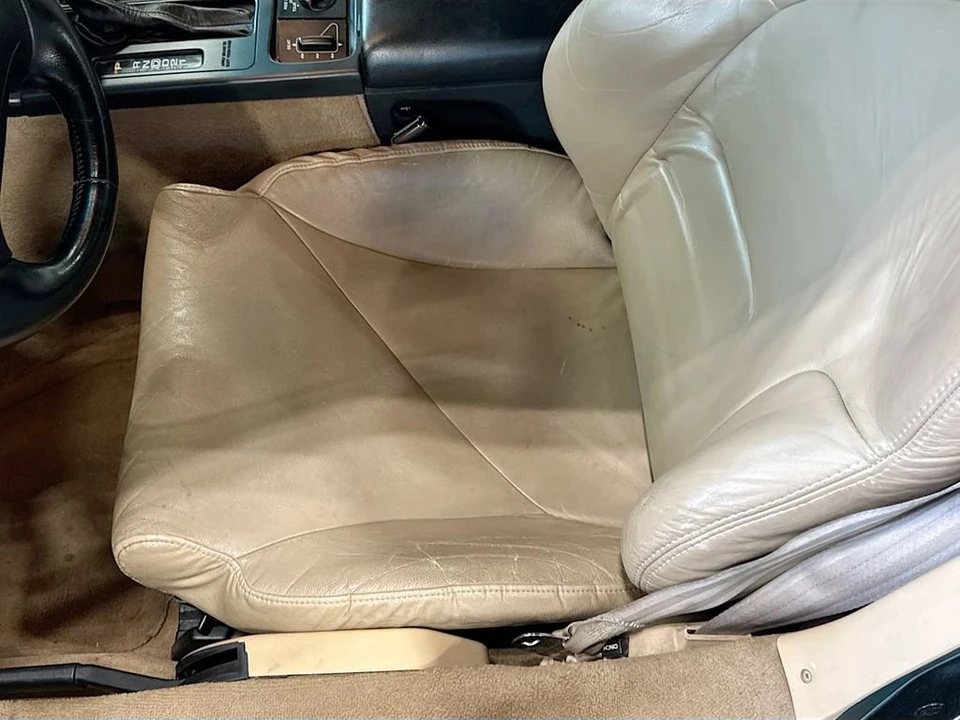 1994 Chevrolet Corvette C4 - Image 19 of 31