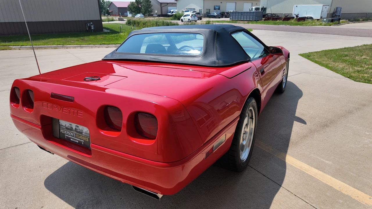 1994 Chevrolet Corvette C4 - Image 5 of 31