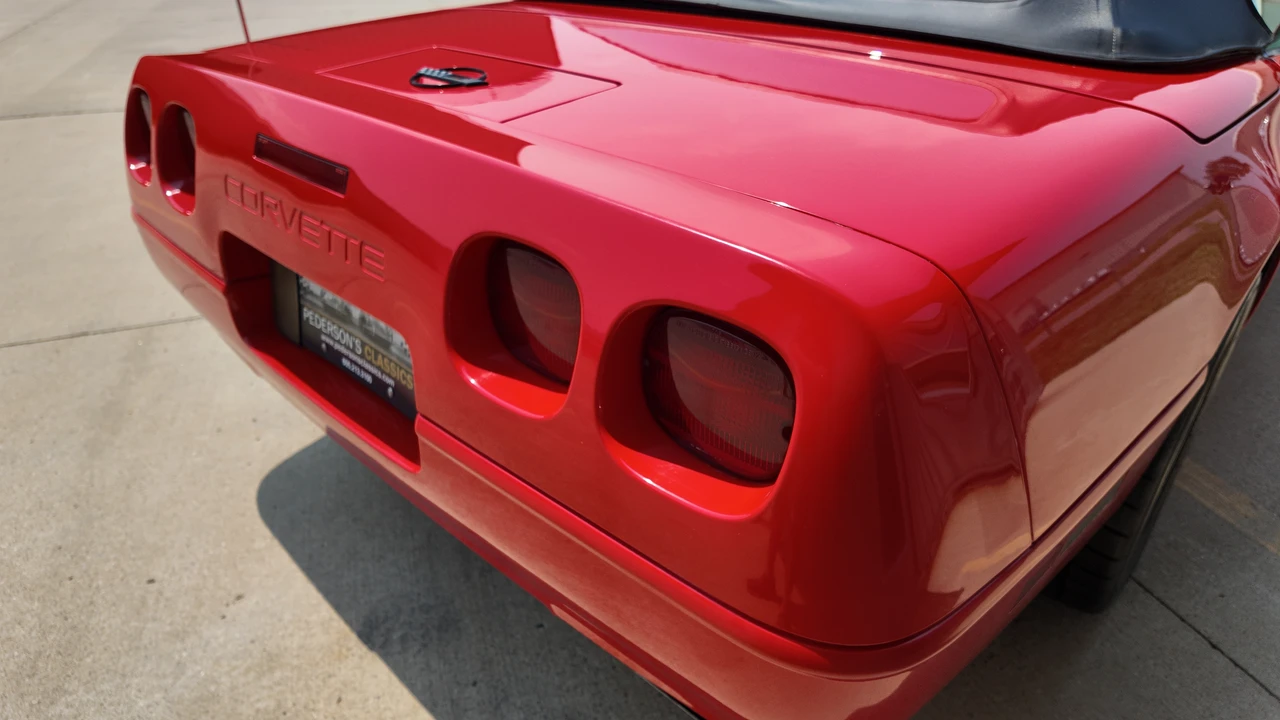 1994 Chevrolet Corvette C4 - Image 29 of 31