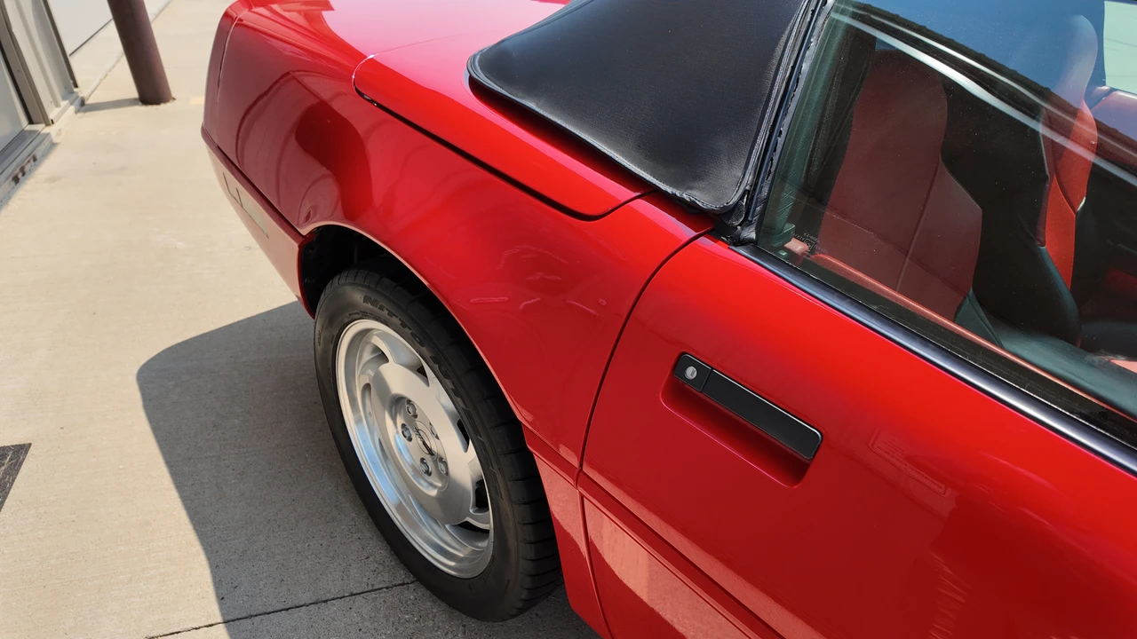1994 Chevrolet Corvette C4 - Image 25 of 31