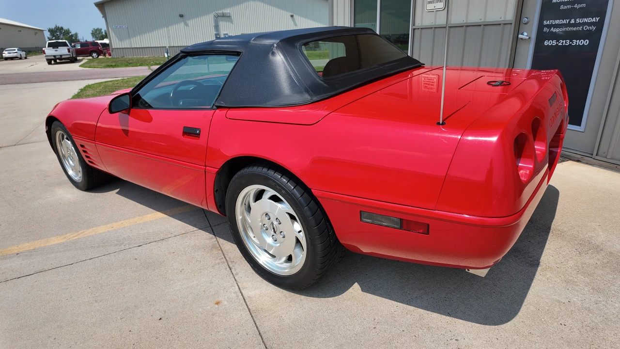 1994 Chevrolet Corvette C4 - Image 3 of 31