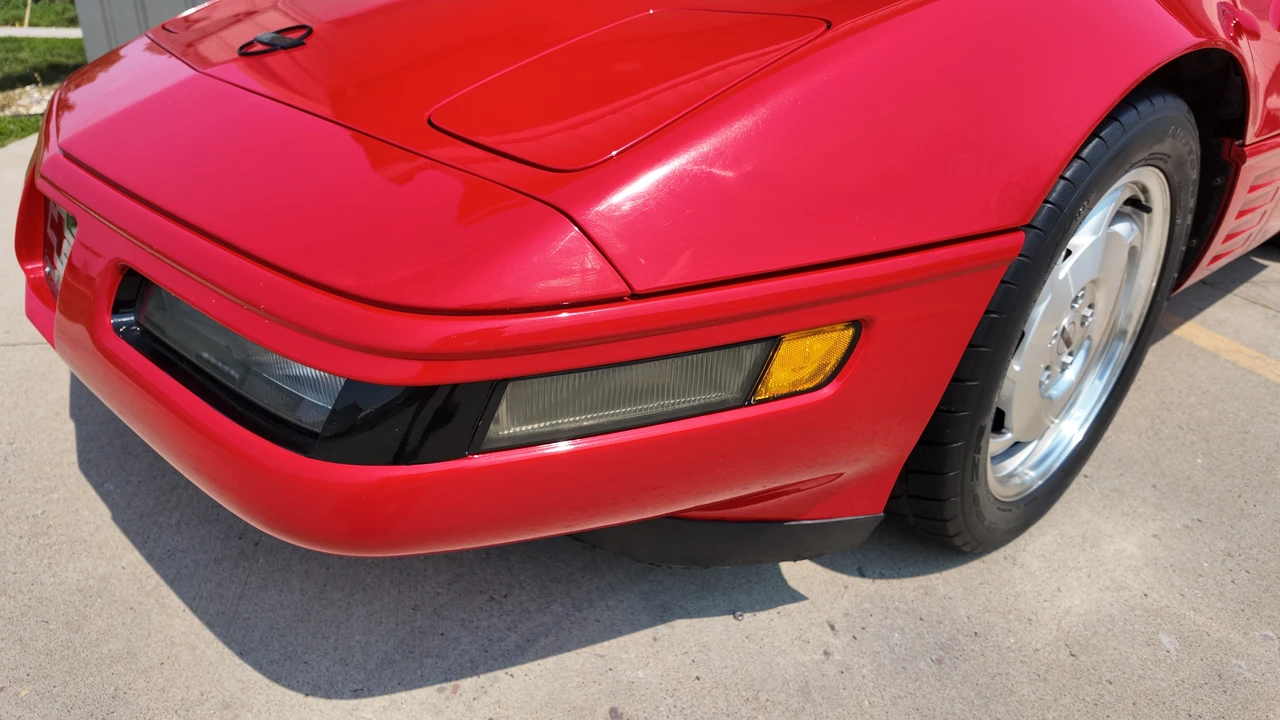 1994 Chevrolet Corvette C4 - Image 8 of 31