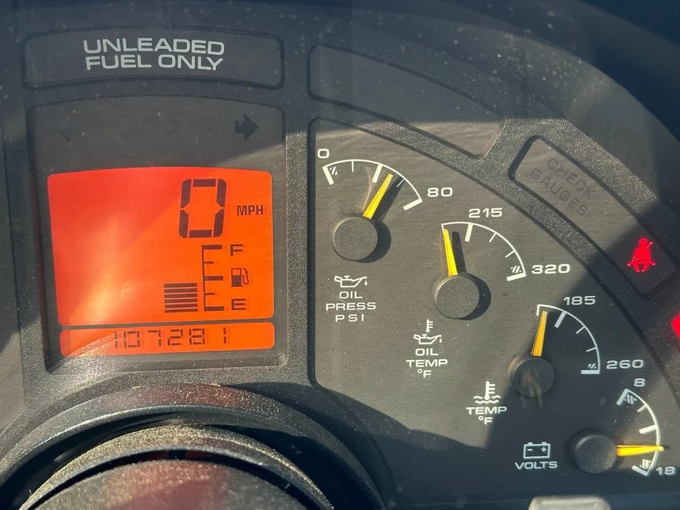 1994 Chevrolet Corvette C4 - Image 6 of 11
