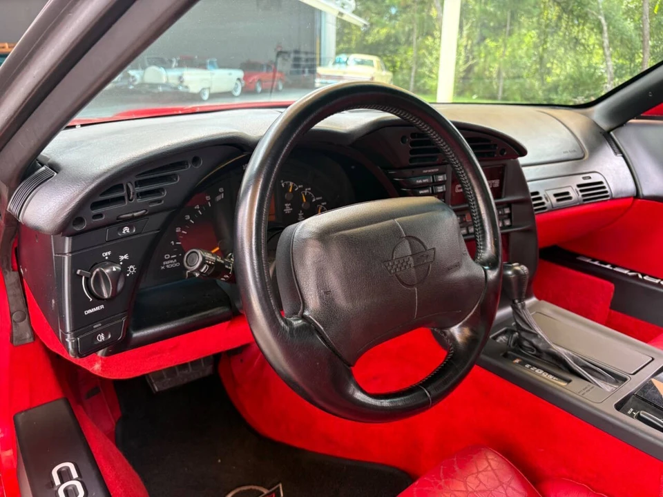 1994 Chevrolet Corvette C4 - Image 22 of 31