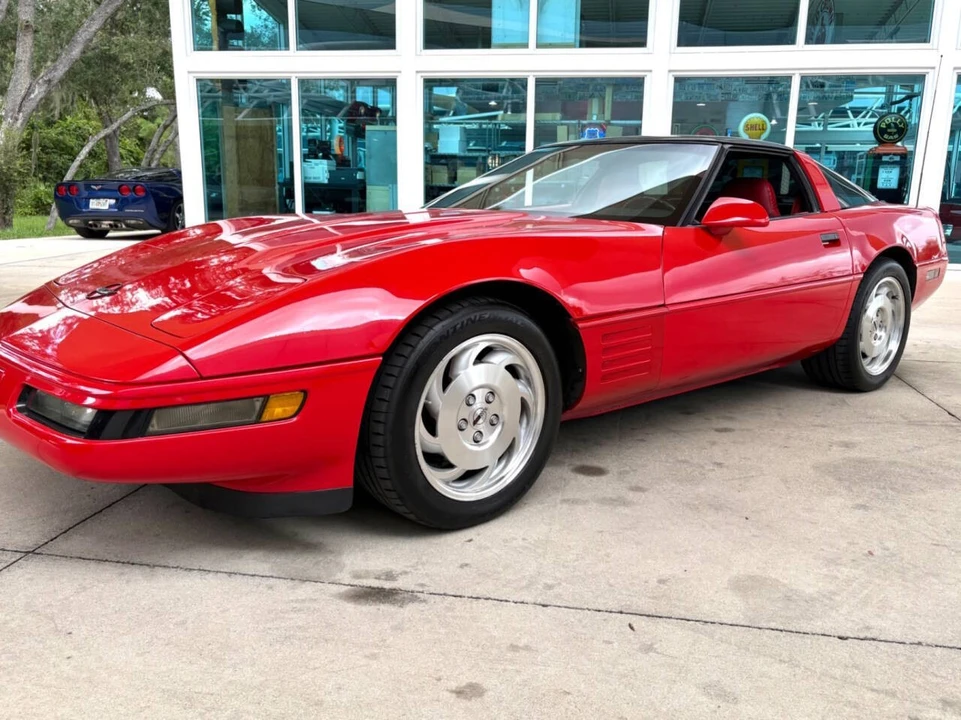 1994 Chevrolet Corvette C4 - Image 13 of 31