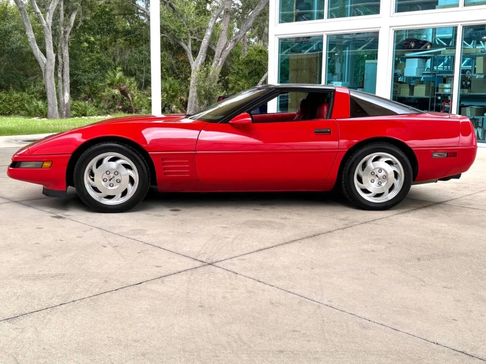 1994 Chevrolet Corvette C4 - Image 11 of 31