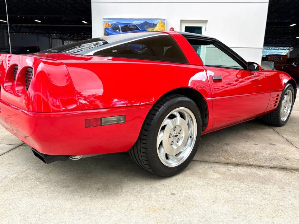 1994 Chevrolet Corvette C4 - Image 17 of 31