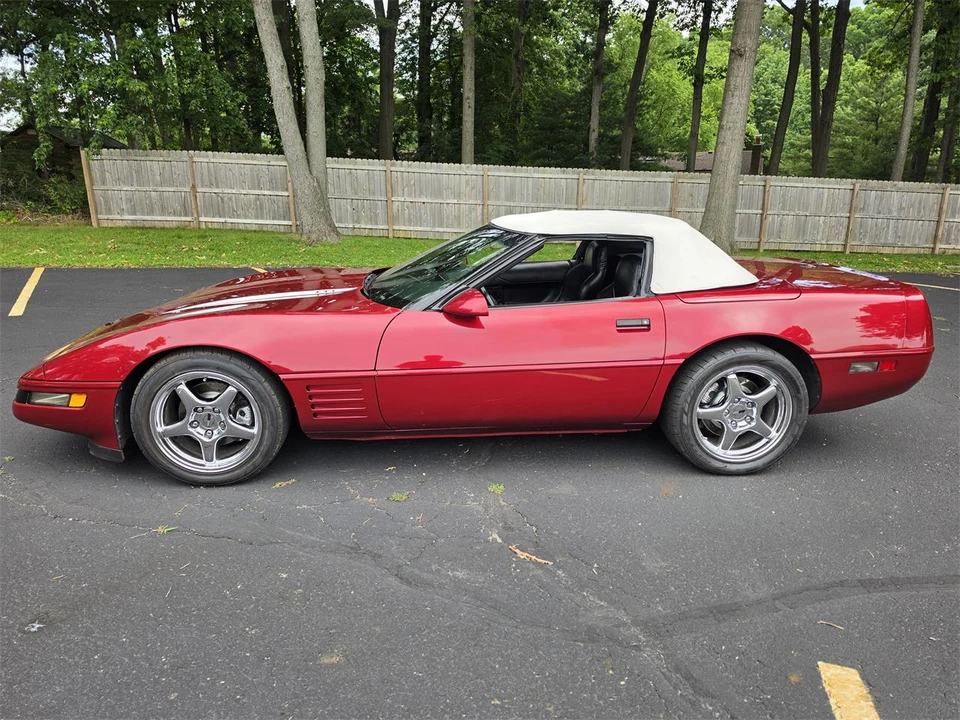 1994 Chevrolet Corvette C4 - Image 12 of 31